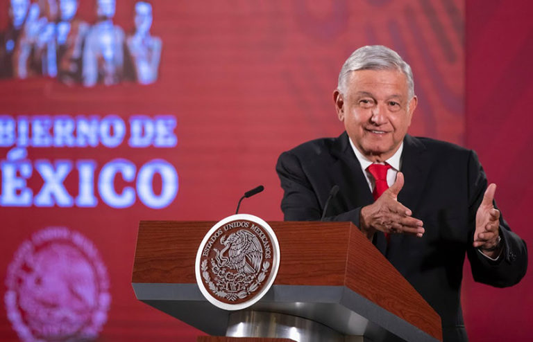 AMLO presume estar entre los cinco mejores presidentes del mundo