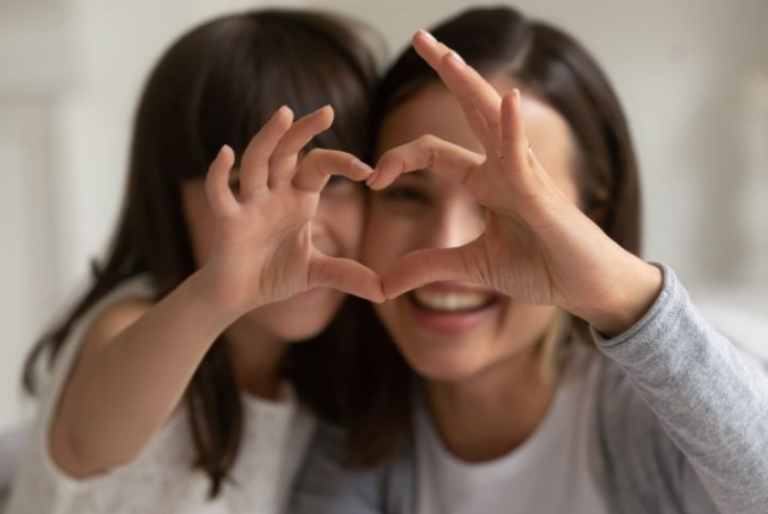 Día de las Madres 2022: Canciones para dedicar a las mamás