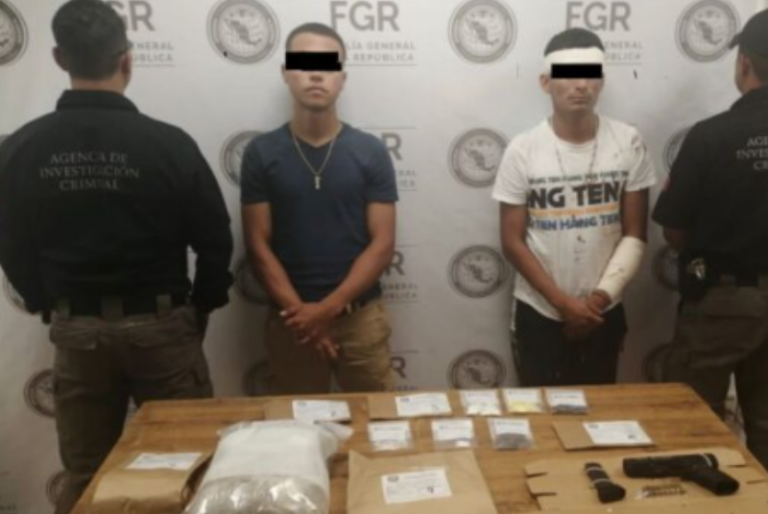 Autoridades federales realizan cateo en Playa del Carmen; hay tres detenidos