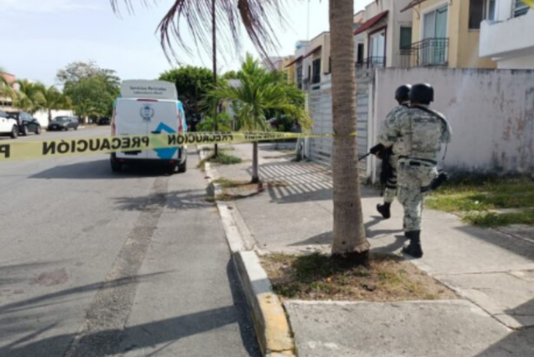 Detienen a hombres con drogas y armas, durante operativo en Playa del Carmen