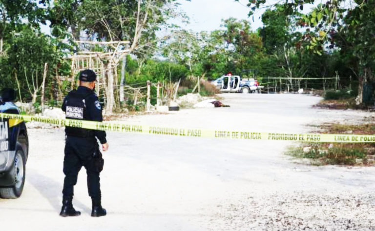 Hallan cadáver putrefacto con huellas de violencia en Cancún