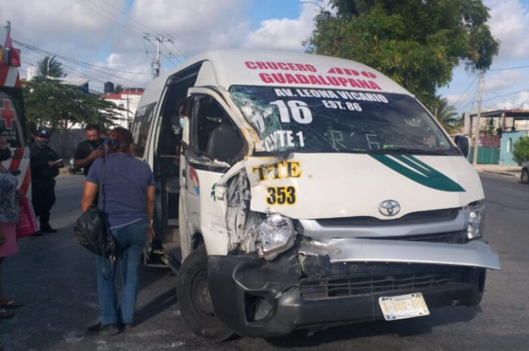 Accidente vehicular deja un saldo de ocho lesionados