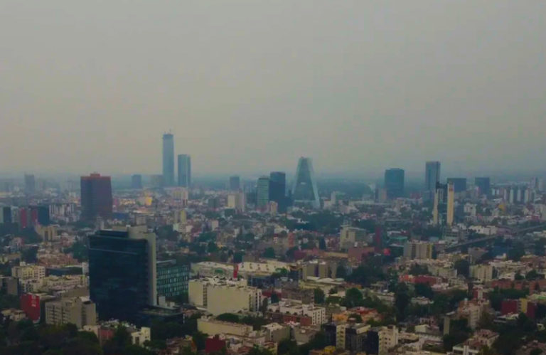 ¿Qué autos no circulan por contingencia ambiental en el Valle de México?