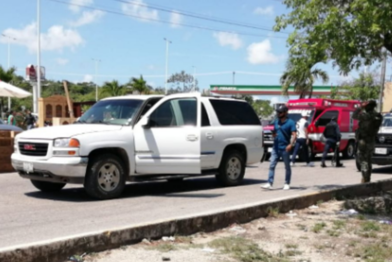 Se registra balacera a un costado de la Multiplaza de Cancún