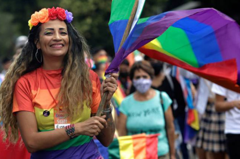 Vialidades y estaciones del Metro y Metrobús cerradas por la Marcha del orgullo LGBT+ en CDMX