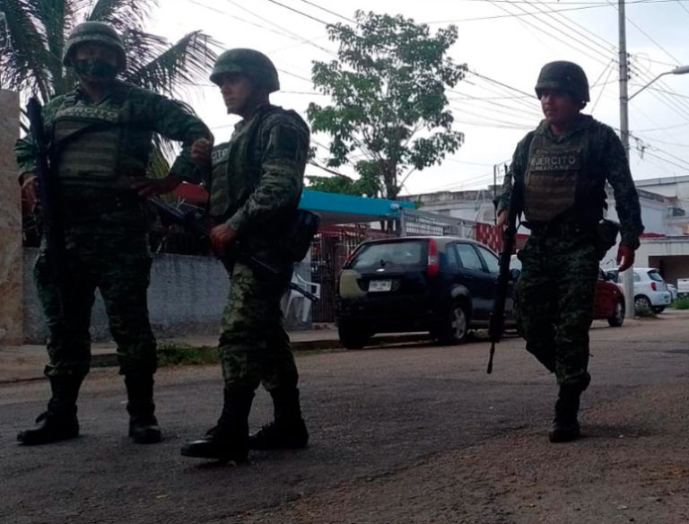 Recuperan cinco tráileres robados en un deshuesadero en el periférico de Mérida