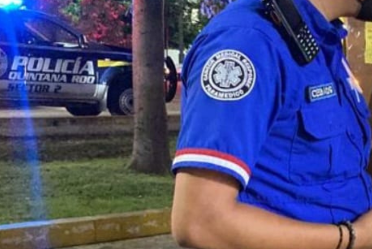 Machetean a un hombre en pleno centro de Cancún