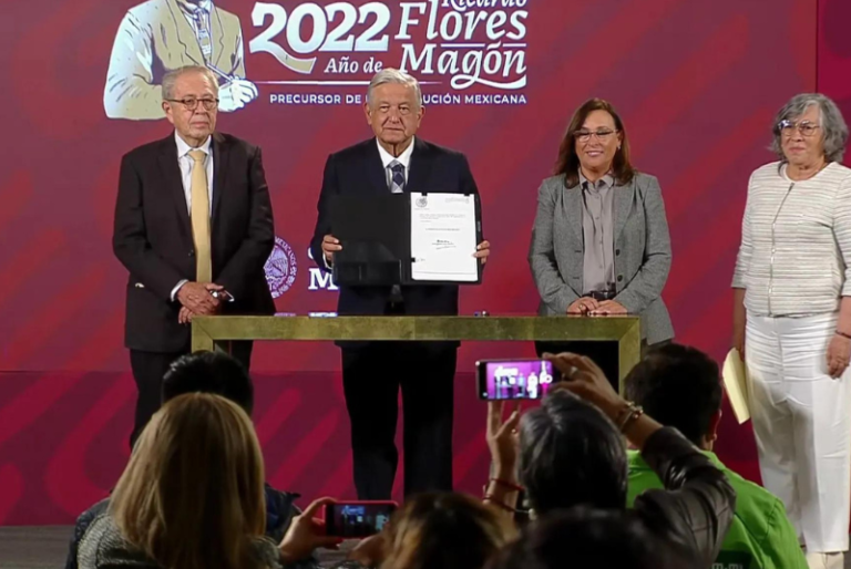 AMLO enviará al Congreso iniciativa para eliminar el Horario de Verano