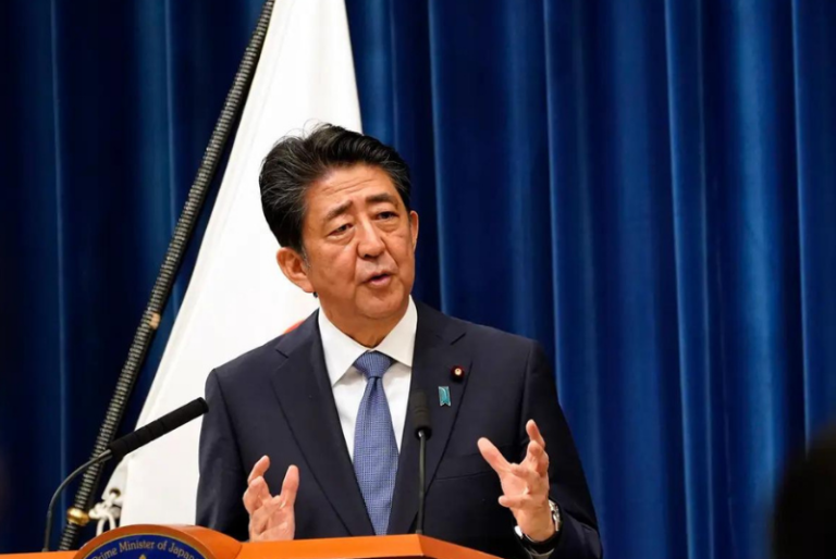 Muere el exprimer ministro japonés Shinzo Abe tras ser baleado