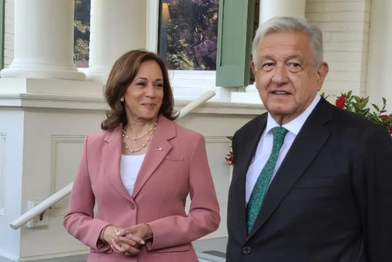 AMLO se reúne con Kamala Harris en Washington