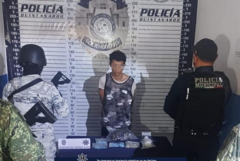 Detienen a narcomenudista con 87 dosis en Villas del Sol en Playa del Carmen