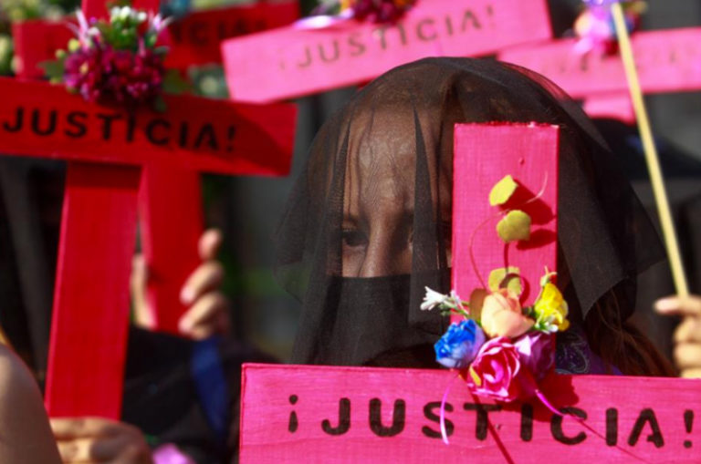 Colectivos acusan a las autoridades de maquillar cifras de feminicidios en Quintana Roo