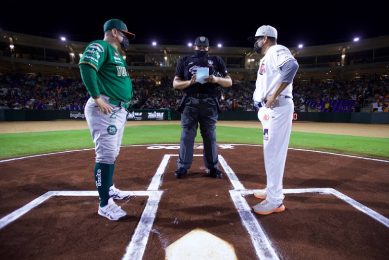 Leones de Yucatán derrotan a los Tigres de Quintana Roo en el “Beto Ávila” de Cancún