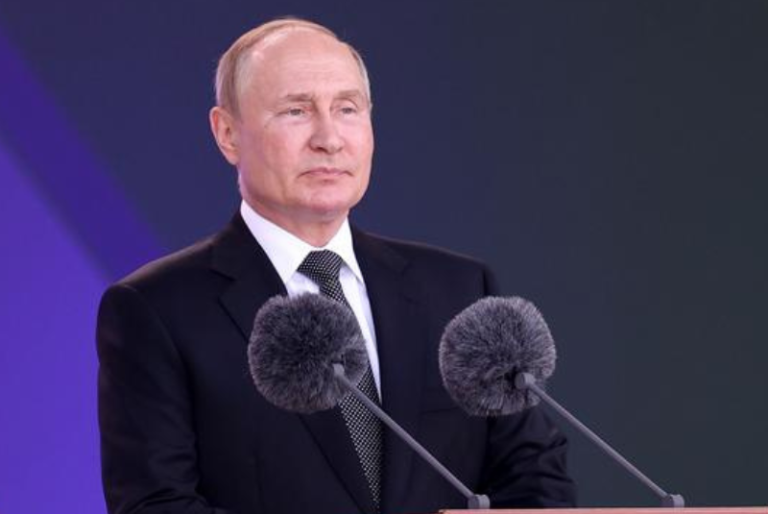 Putin acusa a EU de buscar ‘prolongar’ el conflicto ucraniano