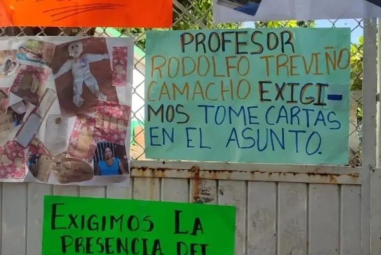 Acusan a director de escuela en Catemaco de realizar brujería contra alumnos y maestros