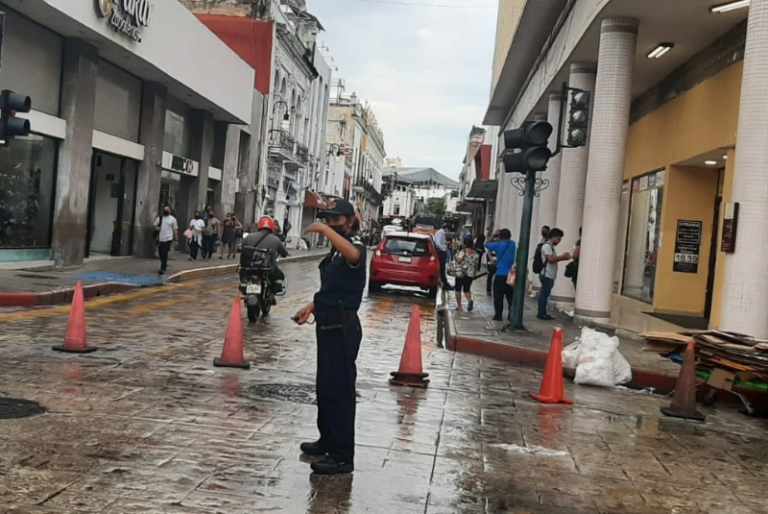 Duplicarán presencia policial en marcados  de Mérida por Día de muertos