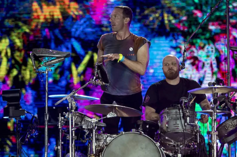 Qué enfermedad sufre Chris Martin y por qué canceló Coldplay sus conciertos